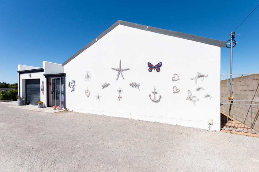 2 Bedroom Property for Sale in Laaiplek Western Cape